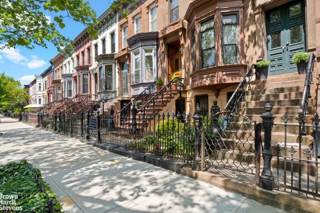 Sell Your House Fast in New York - We Buy Houses in Any Condition